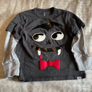 3 for 12- 4 t gap Dracula shirt